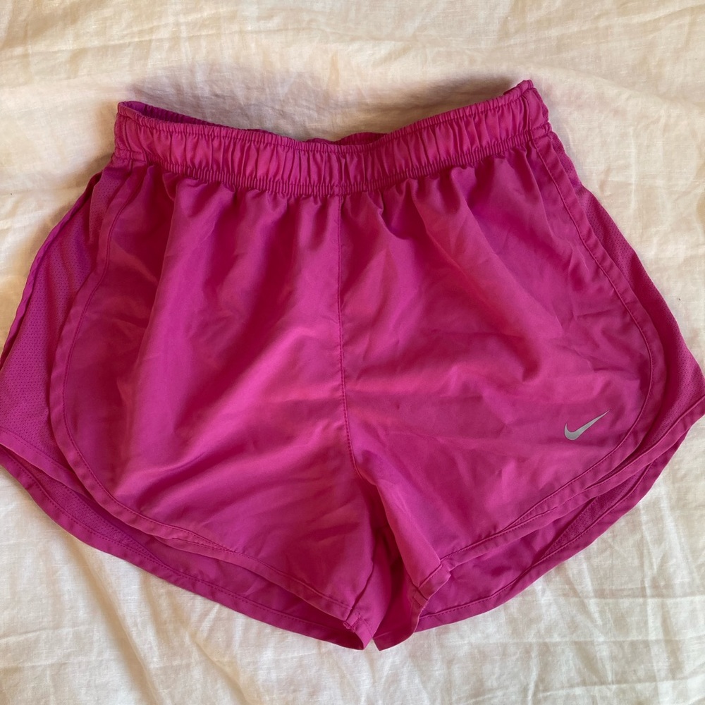 hot pink nike dri-fit shorts